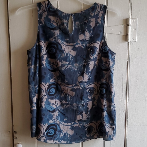 Kensie Fall Floral Print Sheer Tank - Picture 3 of 3
